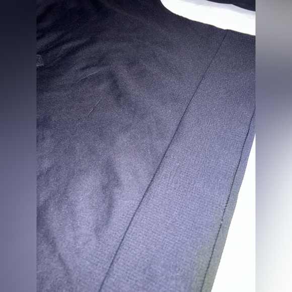 GYMSHARK Cropped Hoodie Workout Cover with Hood Lightweight - Picture 4 of 5